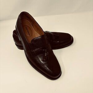 BOSTONIAN Men’s Size 9.5 Black Leather Tassel Loafers Dress Shoes - Brand New